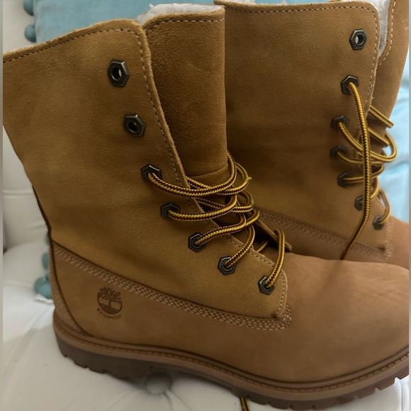 Women’s Timberland Boots,8,Excellent Condition! 8329R - Picture 1 of 9
